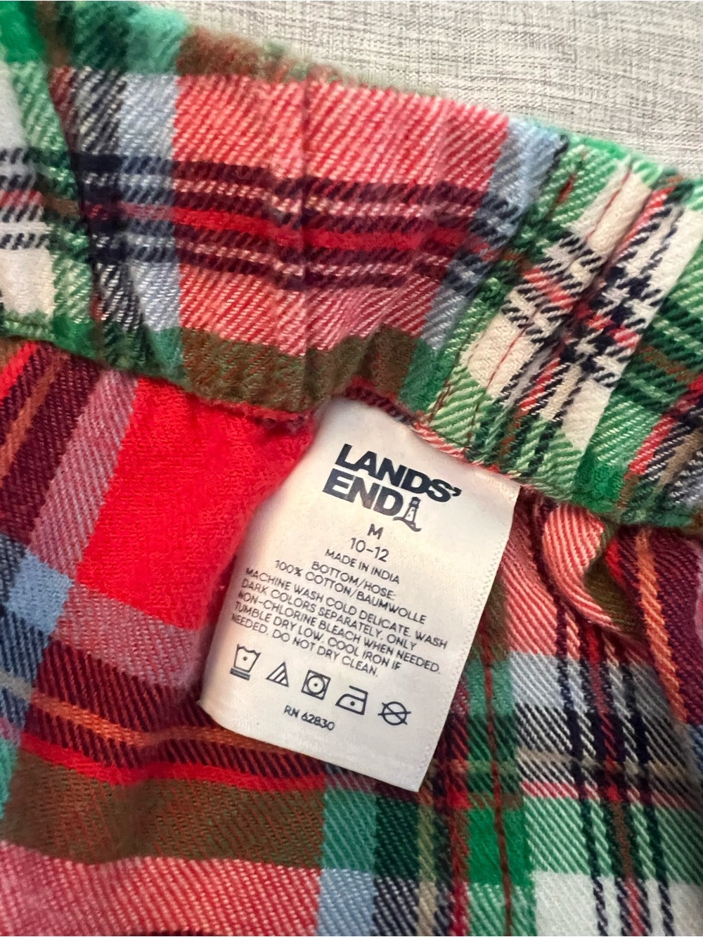 Lands' End Red and Green Tartan Plaid Women's Pajama Pants. Medium